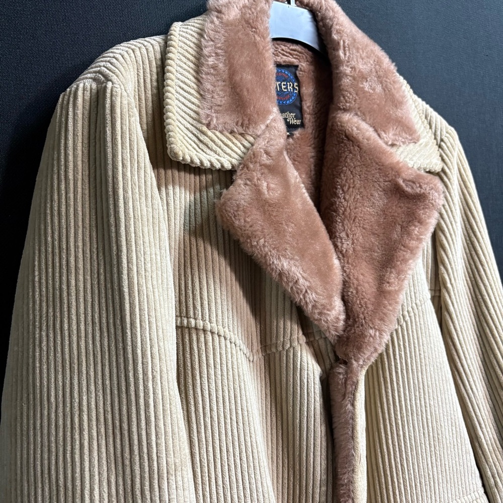 Peters All Weather Wear Corduroy mens Coat 42 Vintage 60s Faux Fur Collar Lining